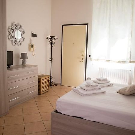 Enjoy Bologna Apartment Екстер'єр фото